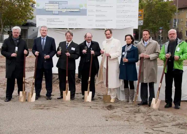 Spatenstich für neues Laborgebäude am Fraunhofer ISE