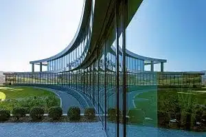 Der Neubau der Münzing Chemie in Abstatt des Heilbronner Büros Müller Architekten ist bereits bei der Erstellung für Erweiterungen vorbereitet.