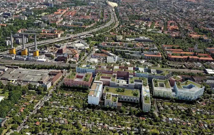 Auf dem Gelände einer alten Tabakfabrik in Berlin entsteht das Projekt GoWest. Bild: Christoph Kohl Architekten und Stadtplaner