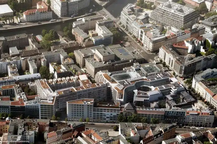 Rendering des neuen Quartiers Am Tacheles. Bild: bloomimages