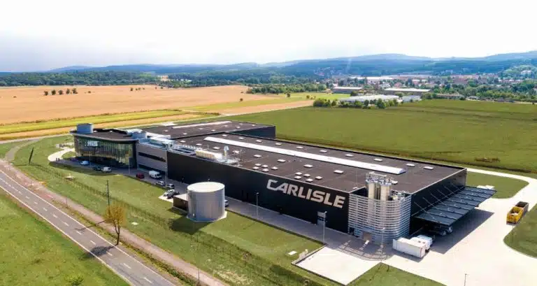 Carlisle vergrößert Produktionsstätte