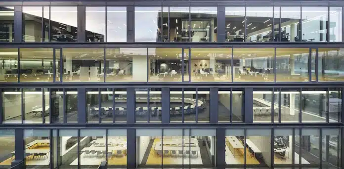 Continental Headquarter Fassadenansicht