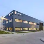 TRILUX_Werk_Polen_außen_web