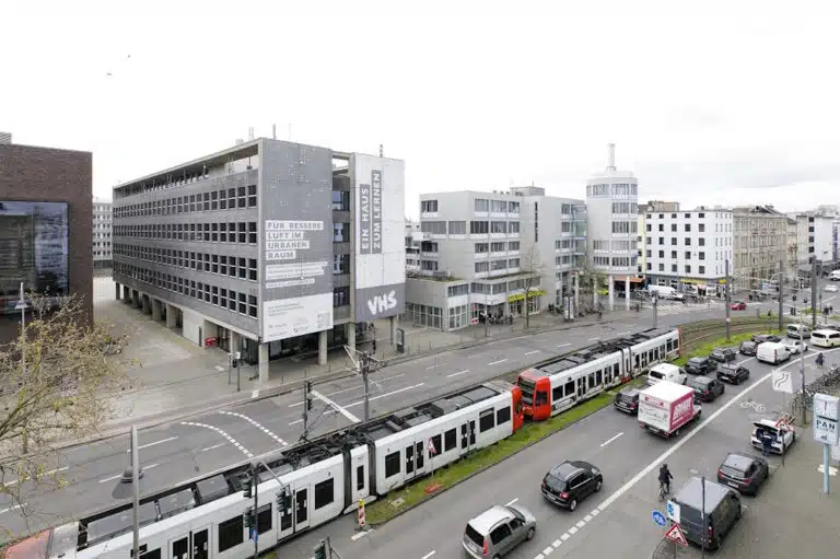 Bessere Luft dank Textilfassade
